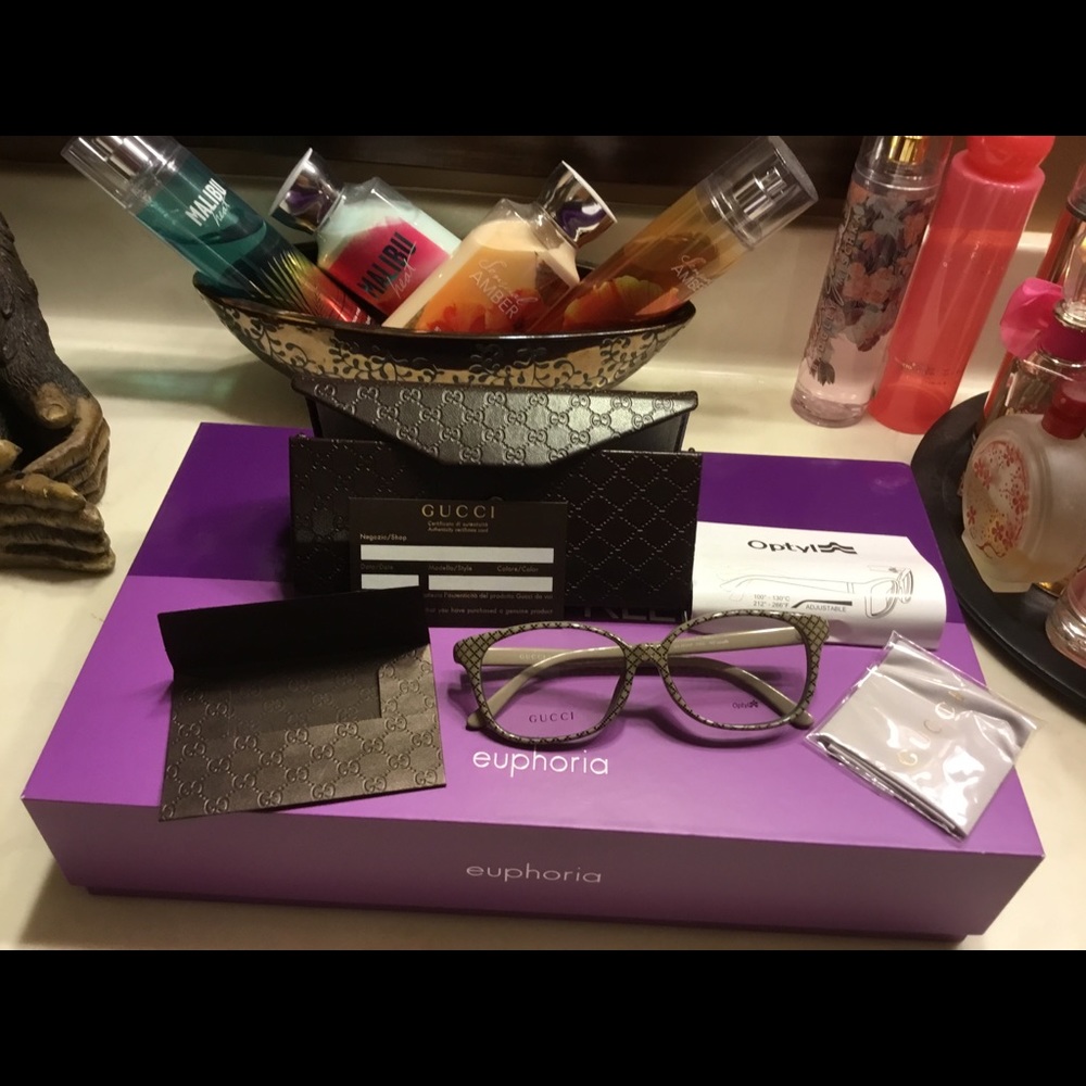 Gucci Case and Frames AUTHENTIC